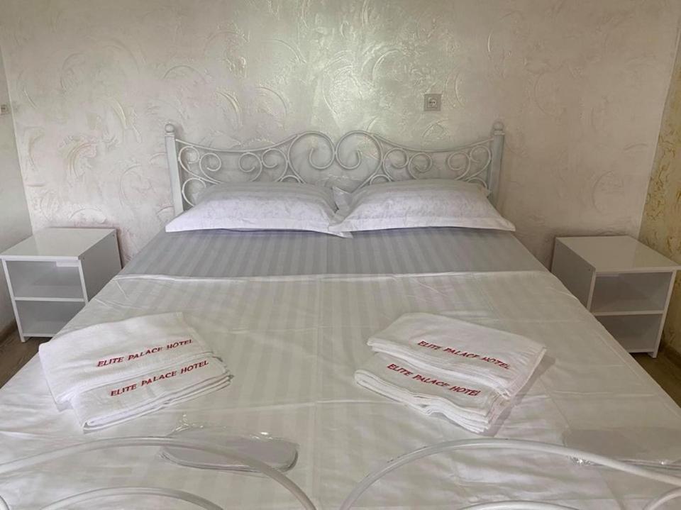 Elite Palace Plus Hotel Batumi Zewnętrze zdjęcie